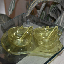 Food serving bowl in apple shape