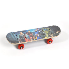 Lightweight wooden skateboard for beginners